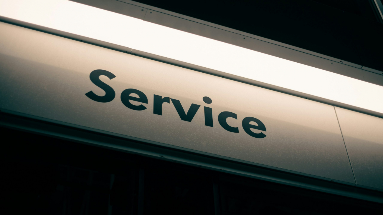 erik-mclean-aielvGxZB0g-unsplash
